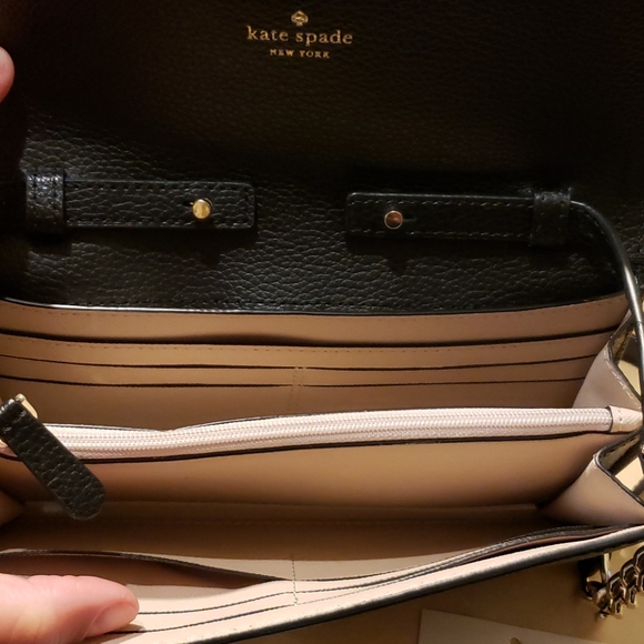 Kate Spade purse ♠️👜 - Picture 2 of 7